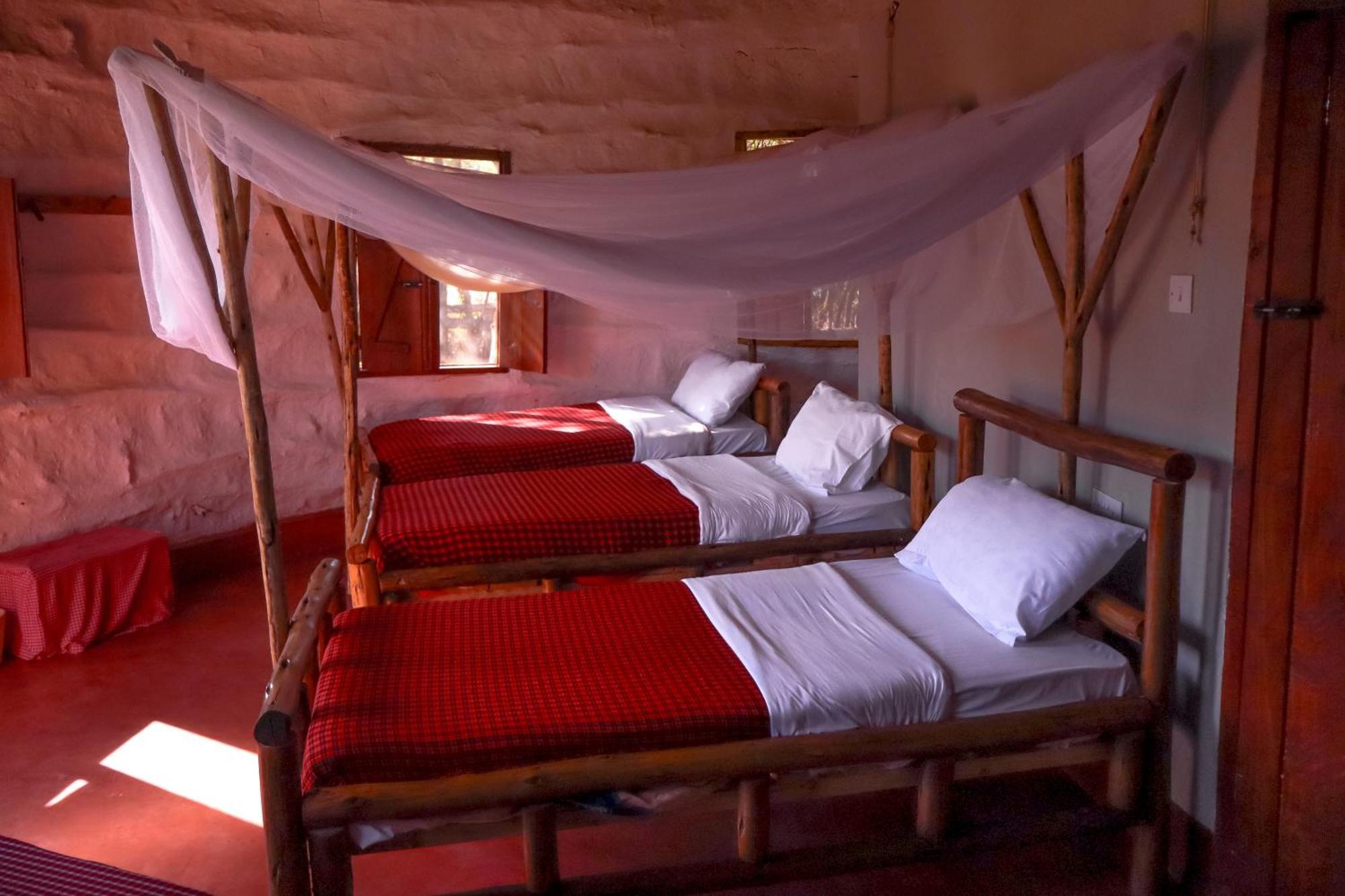 Maasai Eco Boma & Lodge - Experience Maasai Culture Makuyuni エクステリア 写真