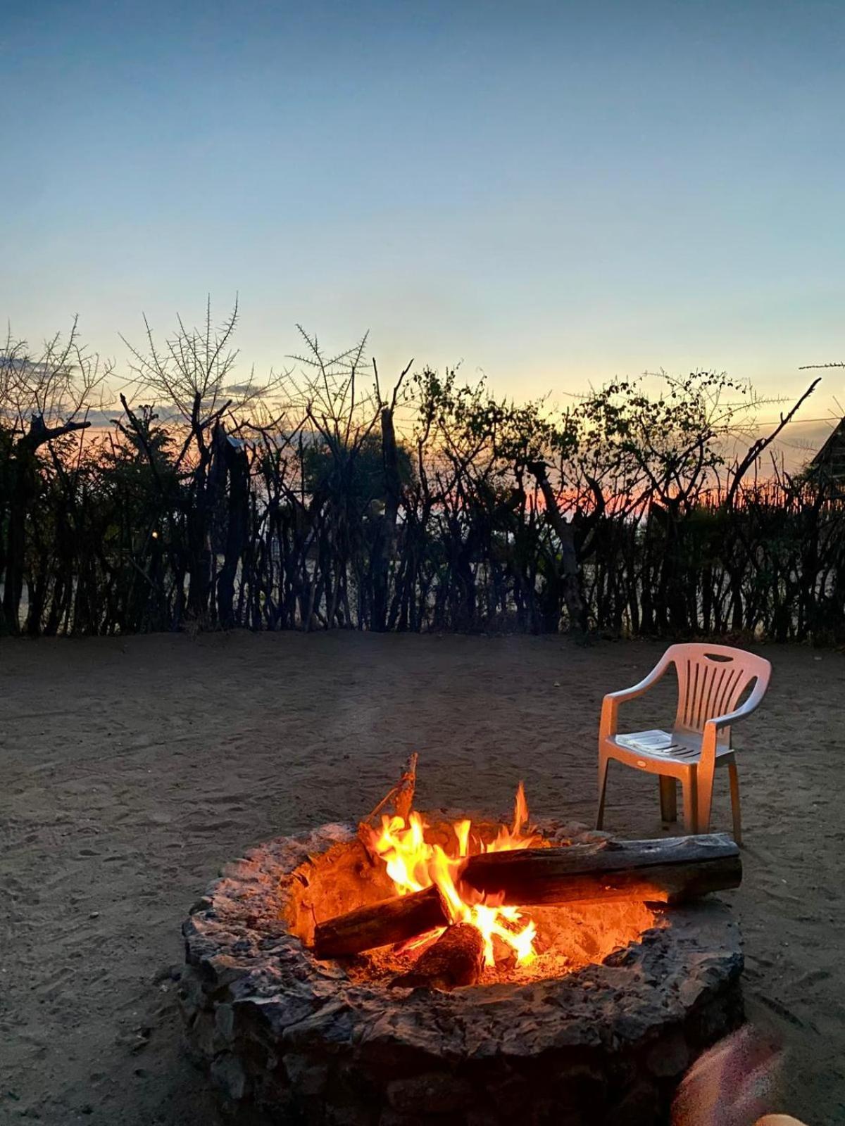 Maasai Eco Boma & Lodge - Experience Maasai Culture Makuyuni エクステリア 写真